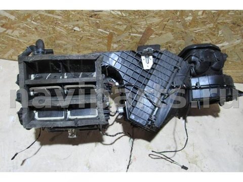 Новое Volkswagen Touareg, 2011 г., арт. 040912-119