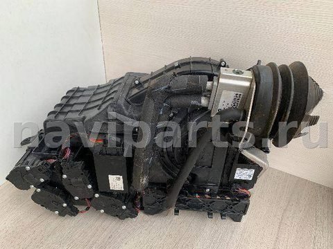 Новое BMW 7 F01/F02, 2008 г., OEM 64119184010, арт. 10507