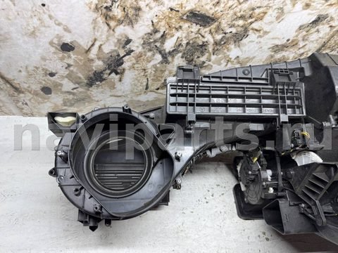 Новое Infiniti Q30, 2016 г., OEM A2468302002, арт. 114170820_2