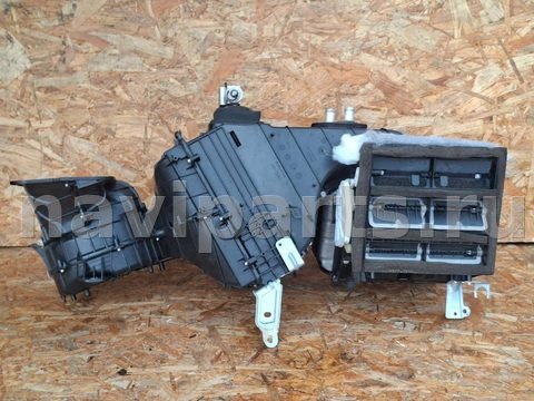 Новое Volkswagen Caravelle T5, 2008 г., OEM 7H2820005BP, арт. 115130932_4, фото 2