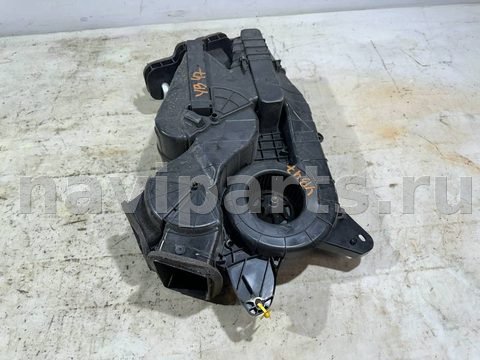 Новое Chevrolet Equinox, 2023 г., OEM L1MH19D597, арт. 12170, фото 5