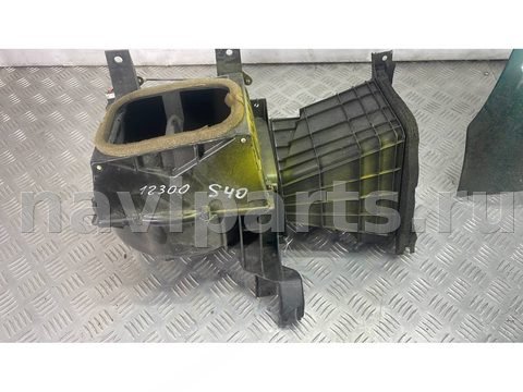 Новое Volvo S40, 1996 г., OEM 30822397, арт. 13341, фото 4