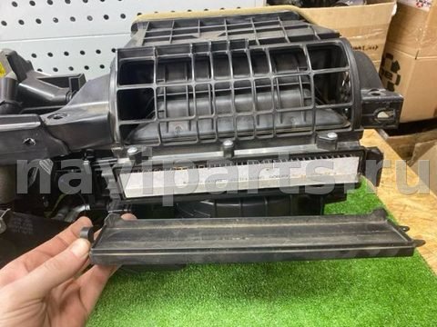 Новое Kia Stinger, 2018 г., OEM 97205J5000, арт. 15008, фото 16
