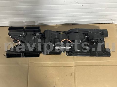 Новое Volkswagen Touareg, 2018 г., OEM 4M0819351A, арт. 2407287, фото 2