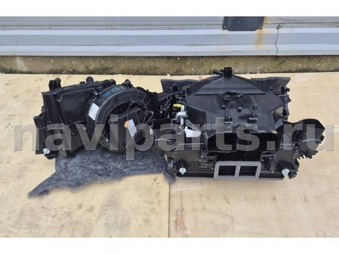 Новое Porsche Taycan, 2019 г., OEM 9j1820005f, арт. 2607030, фото 3