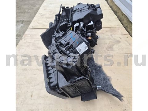 Новое Porsche Taycan, 2019 г., OEM 9j1820005f, арт. 2607030, фото 6