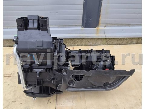 Новое Audi A3 8Y, 2020 г., OEM 5wb816001b, арт. 2607036