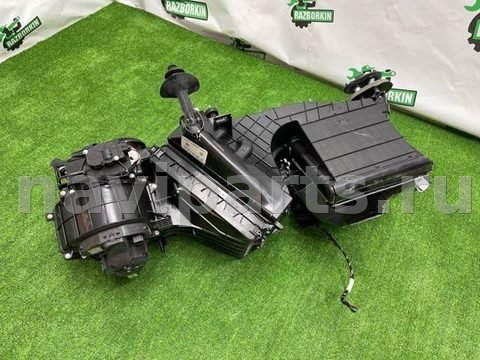 Новое Volkswagen Touareg, 2011 г., OEM 7P1820121, арт. 27834, фото 9