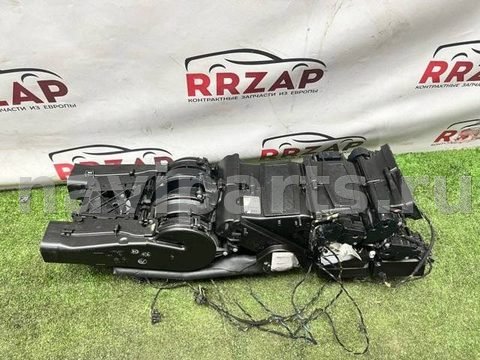 Новое Audi A8, 2012 г., OEM 4H0820004, арт. 3272