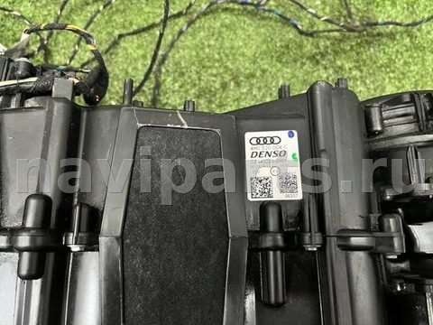Новое Audi A8, 2012 г., OEM 4H0820004, арт. 3272, фото 5