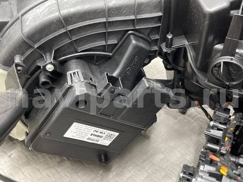 Новое Audi SQ8 4MN, 2021 г., OEM 4N0820356A, арт. 33324, фото 4