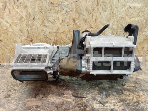 Новое Mitsubishi Pajero, 2004 г., OEM 4431103725, арт. 75135595