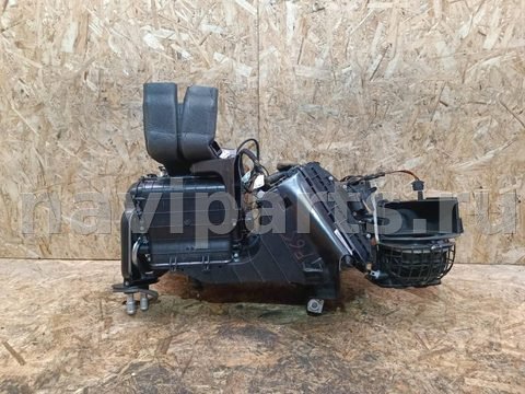 Новое Volkswagen Touareg, 2006 г., арт. 751546640