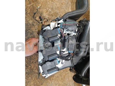 Новое Volkswagen Touareg, 2006 г., арт. 751546640, фото 16