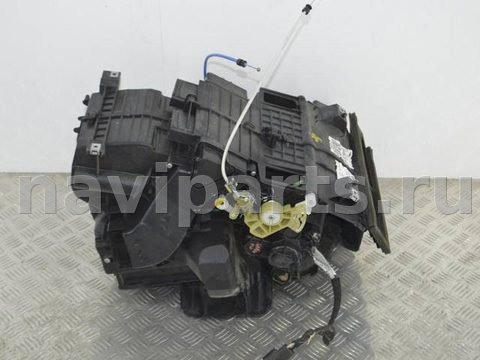 Новое Renault Sandero, 2010 г., OEM 271002848R, арт. 819704, фото 4