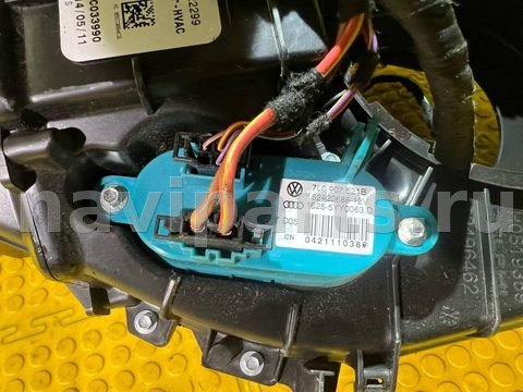 Новое Seat Alhambra, 2013 г., OEM 7N00820004C, арт. 92161_3