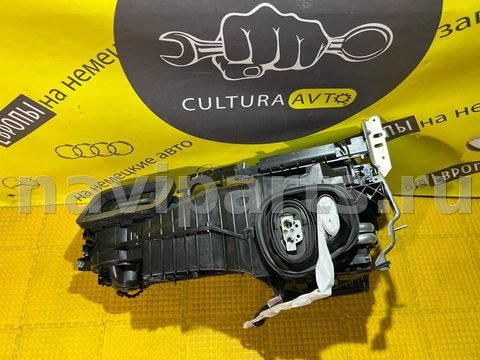 Новое Volkswagen Sharan, 2011 г., OEM 7N1820003, арт. 92493, фото 5