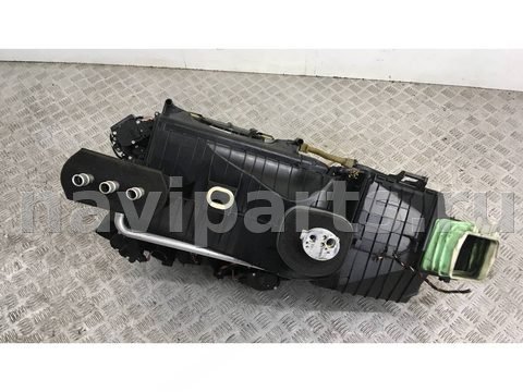 Новое BMW 5 F10/F11/GT F07, 2012 г., OEM 64119241198, арт. 99959375497