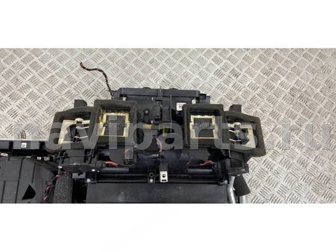 Новое BMW 5 F10/F11/GT F07, 2015 г., OEM 64119241194, арт. 99959378596, фото 6