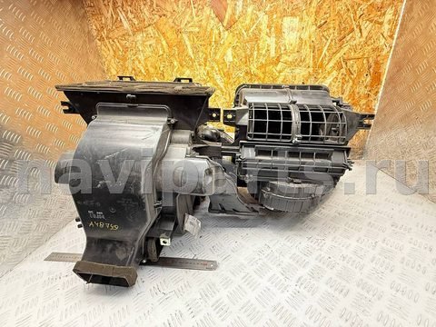 Новое Kia Sorento, 2011 г., OEM 972002P340, арт. A48749
