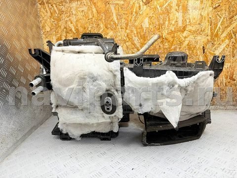 Новое Kia Sorento, 2011 г., OEM 972002P340, арт. A48749, фото 10