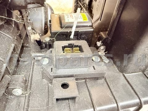 Новое Kia Sorento, 2011 г., OEM 972002P340, арт. A48749, фото 9