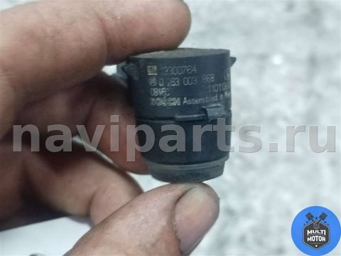Новое Opel Insignia, 2010 г., OEM 13300764, арт. B00120978d, фото 3