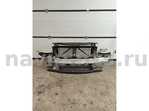 Передняя панель крепления облицовки BMW 7 F01/F02, 2013 г., арт. BBMW31810