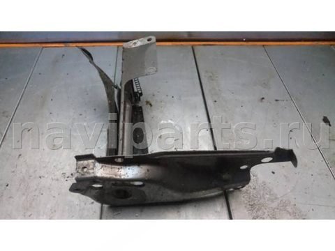 Передняя панель крепления облицовки Audi 80, 1988 г., OEM 893805856A, арт. Ppko384g0