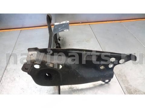 Передняя панель крепления облицовки Audi 80, 1991 г., OEM 893805856A, арт. Ppko387g0