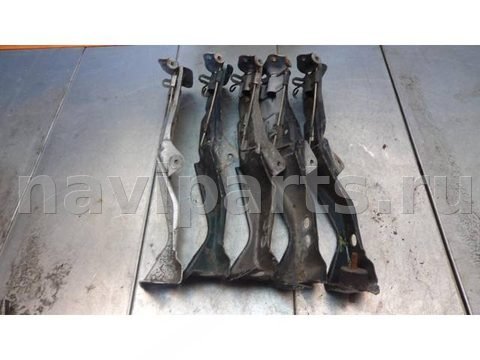 Передняя панель крепления облицовки Audi A6 C4, 1997 г., OEM 4A0805799, арт. Ppko417g1