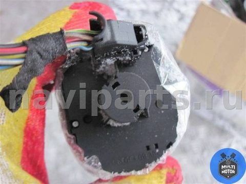 Новое Volkswagen Touran, 2004 г., арт. 00065786, фото 2