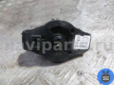 Новое Audi A4, 2012 г., OEM 8K0941531AS, арт. 00084588, фото 3