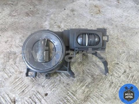 Новое Volkswagen Touareg, 2005 г., OEM 7l6858903t, арт. 00096317