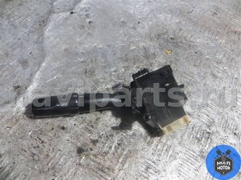 Новое Toyota Avensis Verso, 2003 г., арт. 00098490