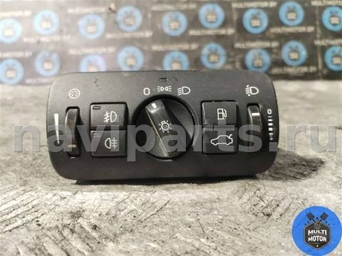Новое Volvo V70, 2010 г., OEM 30739415, арт. 00100123