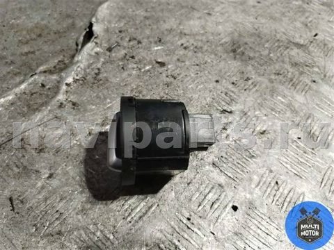 Новое Volkswagen Touran, 2012 г., арт. 00120909, фото 3