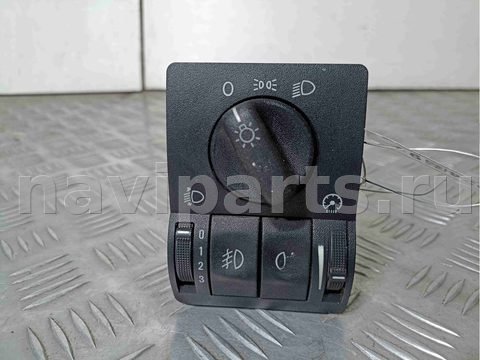 Новое Opel Zafira, 2003 г., OEM 09133249, арт. 024519
