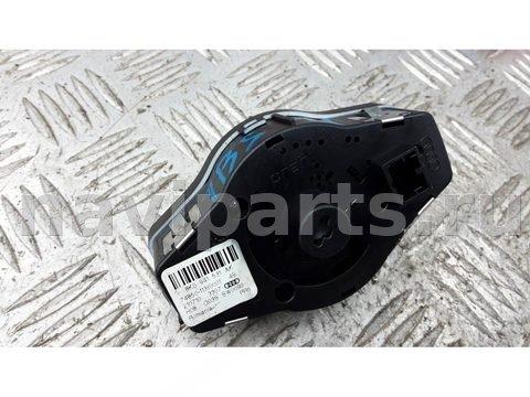 Новое Audi A5, 2010 г., OEM 8K0941531AK, арт. 1BS11WU01, фото 4