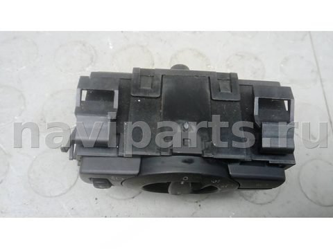 Новое BMW 1 E87/E81/E82/E88, 2005 г., OEM 6932794, арт. 1DE21WU01, фото 2