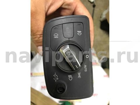 Новое Audi A8 D4, 2011 г., OEM 4H0941531, арт. 2457