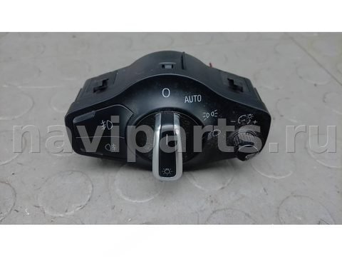 Новое Audi A5, 2009 г., OEM 8K0941531AS, арт. 2KR07WU01