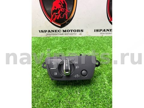 Новое Audi Q7 4M, 2018 г., OEM 4M0941531AG, арт. 45653