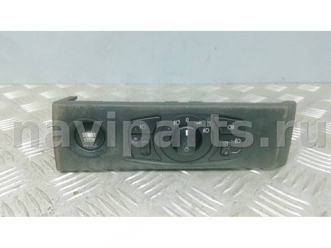 Новое BMW 5 E60/E61, 2005 г., OEM 6953737, арт. 5TD18WU01