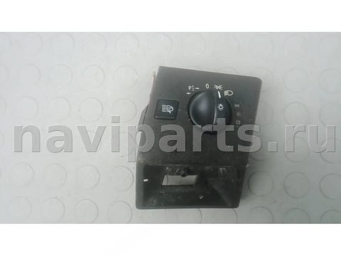 Новое Mercedes S W220, 2001 г., арт. AML14WU01