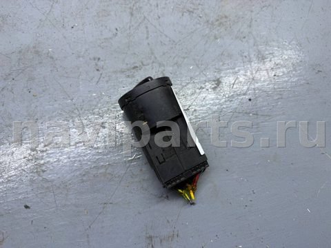 Новое Volkswagen Bora, 2000 г., OEM 1C0941531, арт. B111095651_3