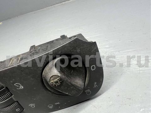 Новое Volkswagen Polo, 2002 г., OEM 6K1941531F, арт. B75431633_9, фото 2