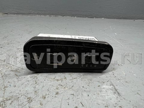Новое Daewoo Nubira j100, 1998 г., OEM 3033021M, арт. B87644242