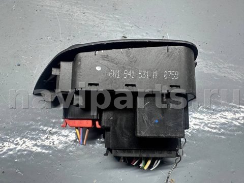 Новое Volkswagen Vento, 1998 г., OEM 6N1941531M, арт. B91092584_2, фото 2