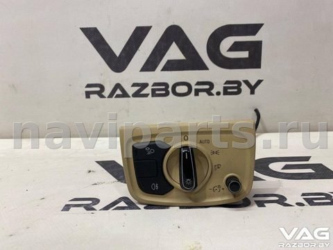 Новое Audi A8 D4, 2013 г., OEM 4H0941531B, арт. BVR153-186